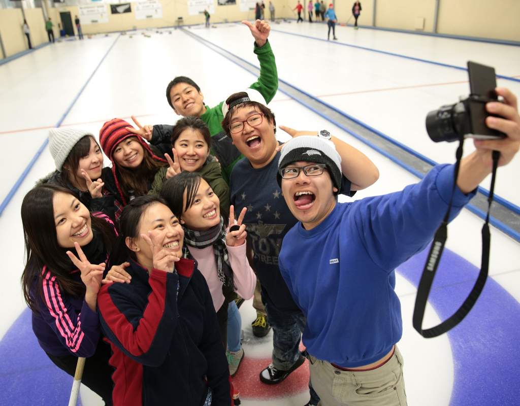 Naseby Curling is great fun with friends